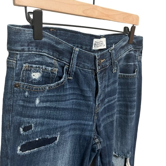 Abercrombie & Fitch Ripped Boyfriend Straight Jean - Picture 3 of 11